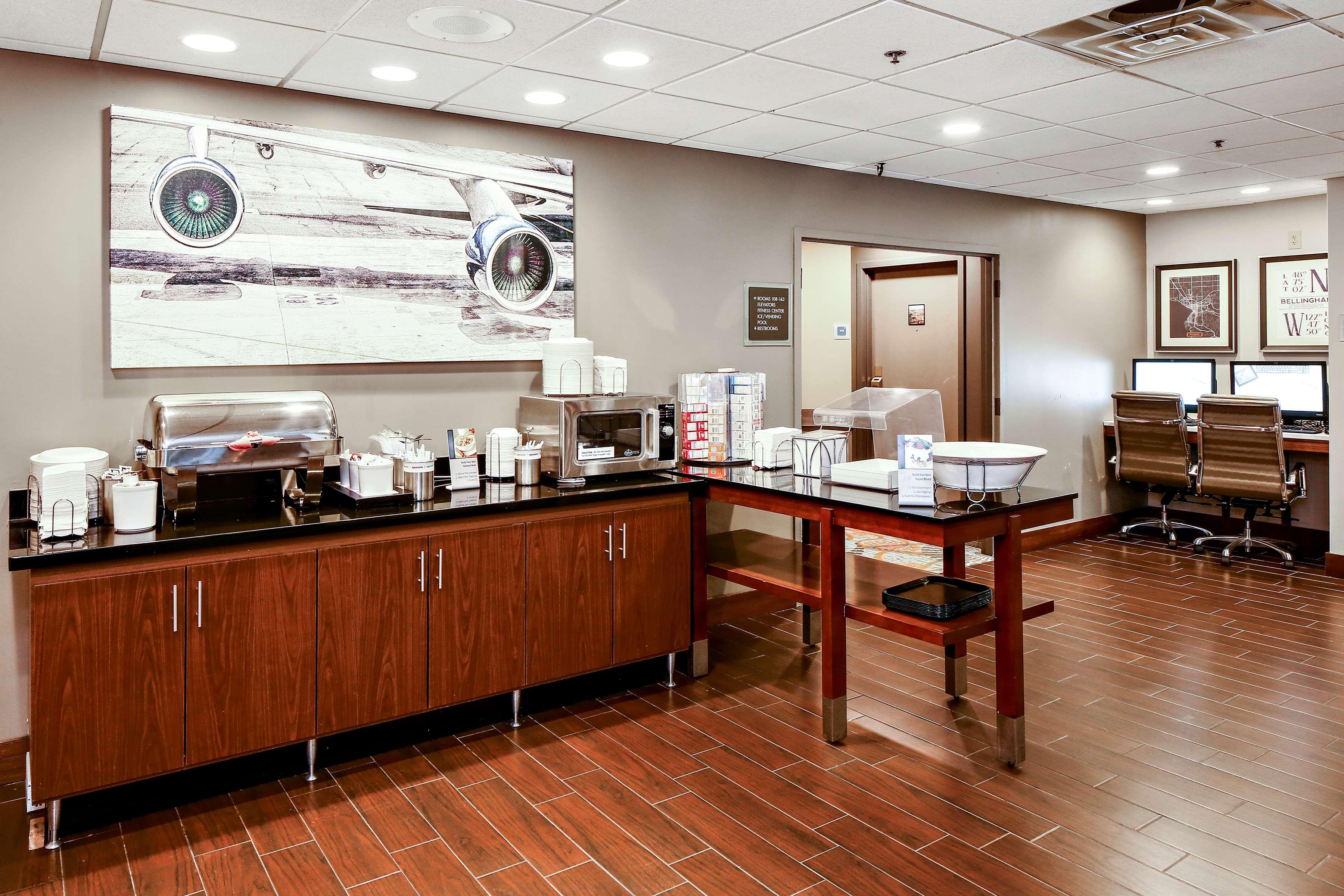 Best Western Plus Roswell/Alpharetta Exterior photo